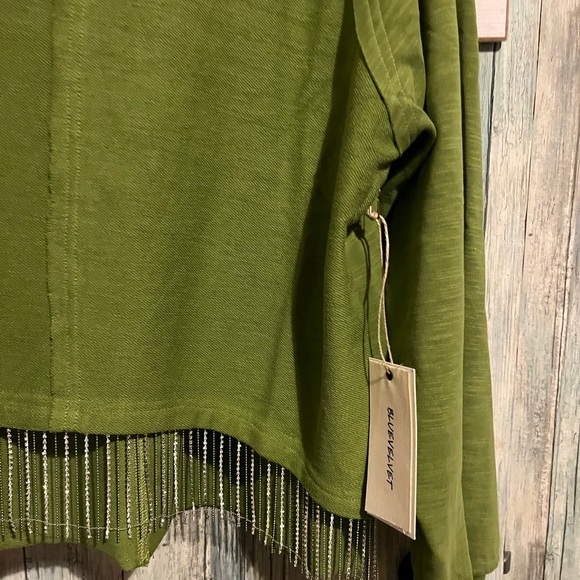 BlueVelvet Green Knit Top with Fringe Detail - Picture 3 of 5
